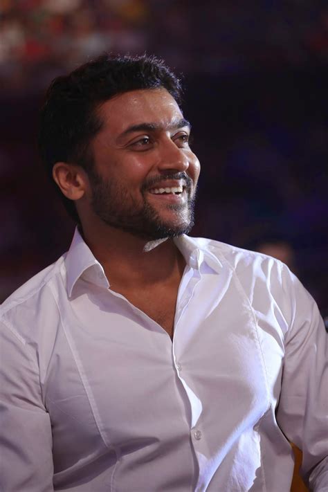 Surya new photos at Vijay Awards 2014 in HD - Actor Surya Masss Movie First look Trailers Teaser ...