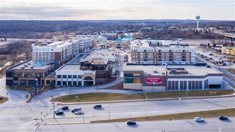 Brooks Brothers to open store at The Corners of Brookfield