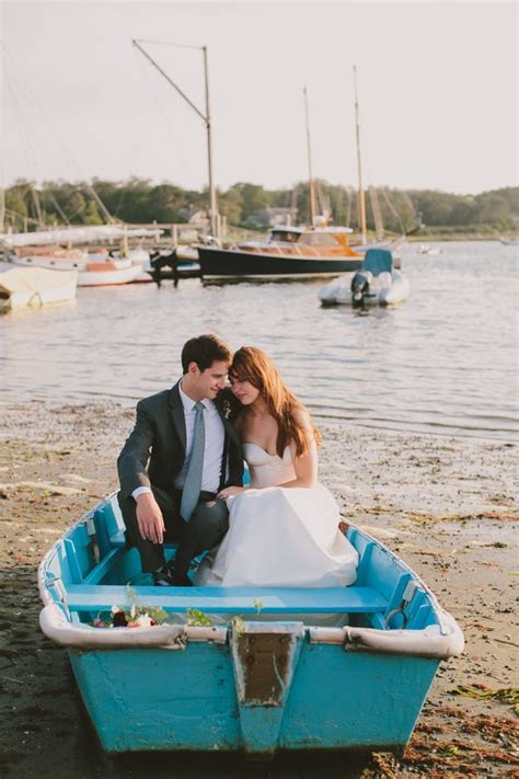 Cape Cod Wedding at a Boat Building Yard ⋆ Ruffled