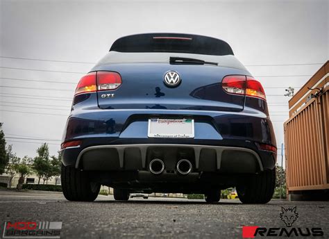 VW Golf GTI Mk 6 Gets a Remus Exhaust + CF Diffuser