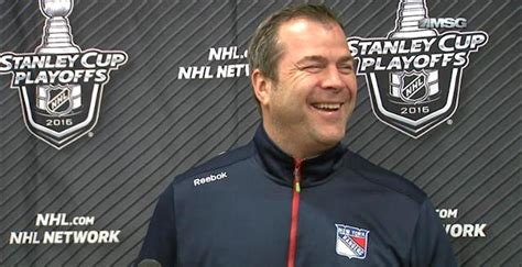 Flyers hire former Canucks head coach Alain Vigneault | Offside