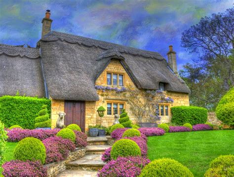 Share 62+ english cottage wallpaper - in.cdgdbentre