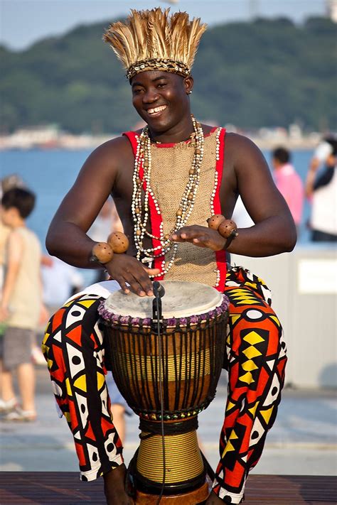 Yeosu Expo 2012-Angola Cultural Performance - MontanaRon