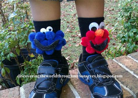 Crazy Socks {Lazy Sunday Arts & Crafts} - Discovering the World Through My Son's Eyes