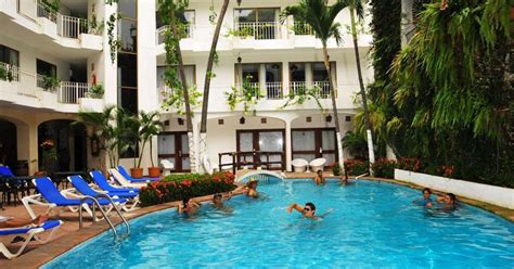 Los Arcos Suites in Puerto Vallarta | dé VakantieDiscounter