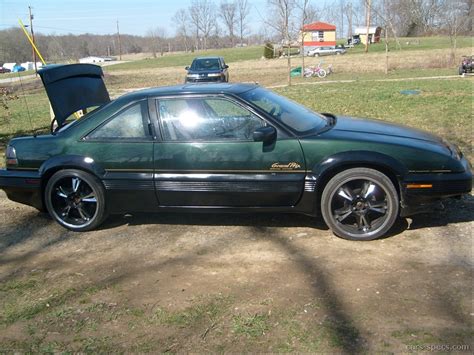 1992 Pontiac Grand Prix Coupe Specifications, Pictures, Prices