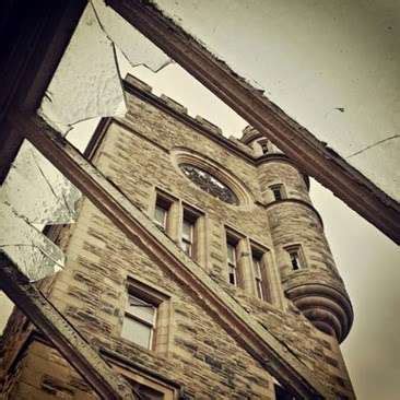 Hartwood Hospital - An Abandoned Psychiatric Asylum