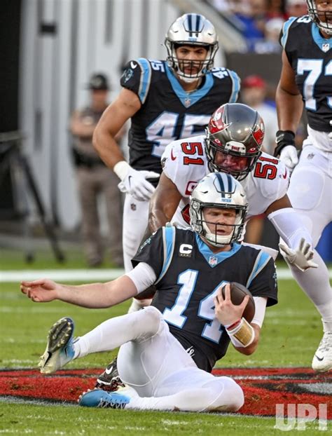 Photo: Carolina Panthers vs Tampa Bay Buccaneers in Tampa ...