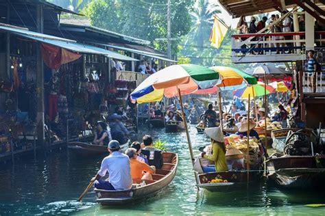 Explore Bangkok's Floating Markets (2024): Top 11 Picks