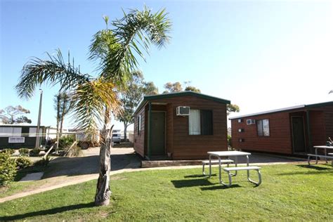 Standard Cabin Sleeps 4 | Tumby Bay Caravan Park Caravan Park