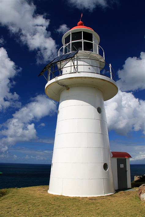 Double Island Point Lighthouse | Lighthouses of Australia Inc.