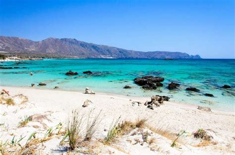 Top 5 beaches of the Greek Islands