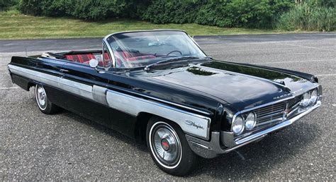 1962 Oldsmobile Starfire | Connors Motorcar Company