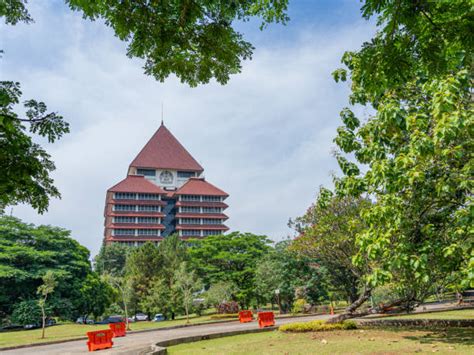 120+ Universitas Indonesia Stock Photos, Pictures & Royalty-Free Images ...