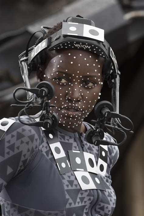 Lupita Nyong’o preforming in a motion capture suit for her character Maz Kanata - Ausfilm