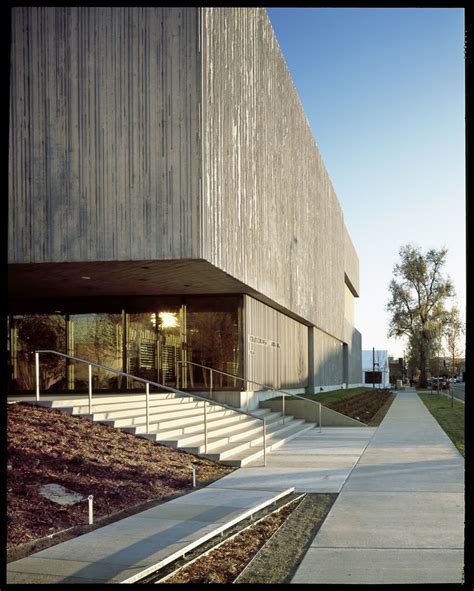 Gallery of Clyfford Still Museum / Allied Works Architecture - 3