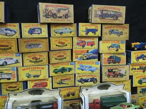 Wow huge Collection of Matchbox Cars from the 60's-70's - a good chunk with the boxes