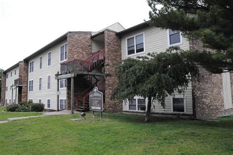 Willowbrook Apartments - Apartments in Urbana, IL | Apartments.com