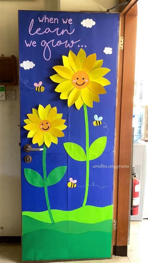 33 Fantastic Spring Doors to Recreate for Your Classroom | Spring ...