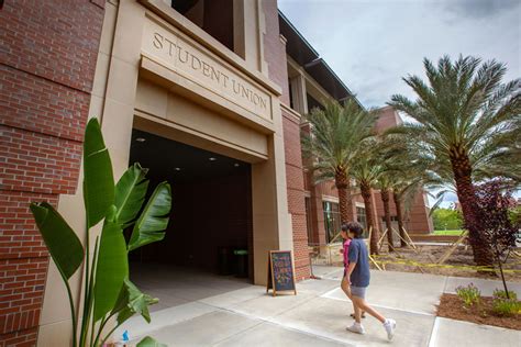 FSU’s new Student Union opens as cutting-edge 'centerpiece of our campus' - Florida State ...