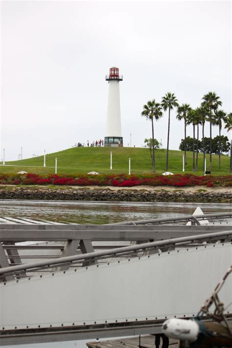 Long Beach Lighthouse | Long beach lighthouse, Pacific ocean, Ocean