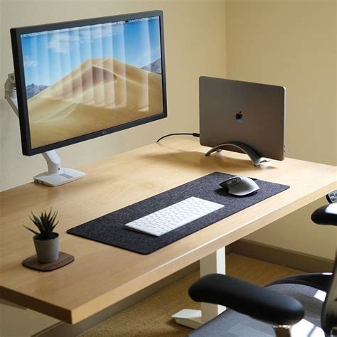 Best Office Desk Setup Ideas | Home office setup, Computer desk setup, Desk setup