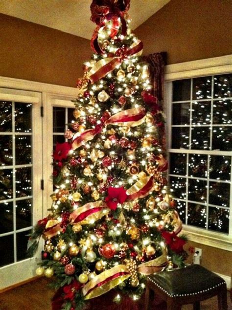 Top 10 Inventive Christmas Tree Themes - Top Inspired