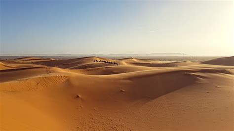 Desert landscape scenery in Morocco image - Free stock photo - Public ...