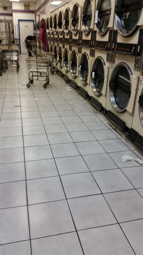 Sudz Laundromat & Drop Off - Dry Cleaning & Laundry - Chicago, IL - Yelp