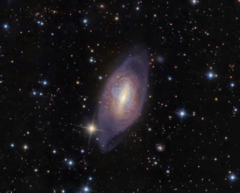 NGC 2685, a polar ring galaxy in Ursa Major | Anne’s Astronomy News