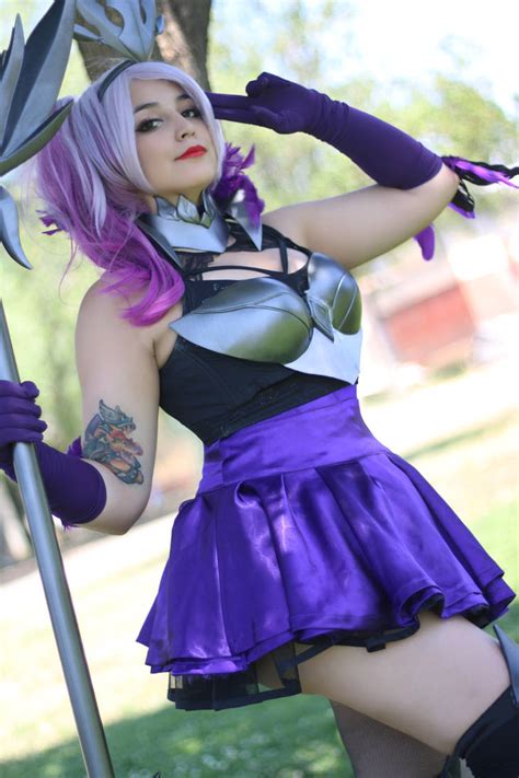 Cosplay Lux Dark League Of Legends by britanyX on DeviantArt