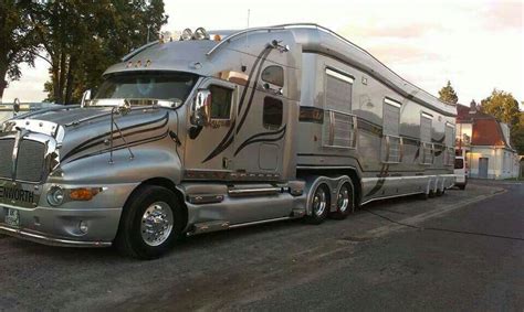 Kenworth T 2000 | Big trucks, Trucks, Luxury motorhomes