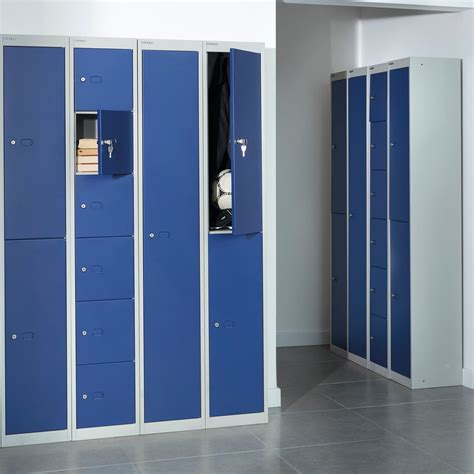 Bisley lockers 305mm deep - Office Furniture 2 Go