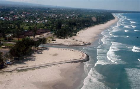 Nelayan Sawah: Pantai Panjang