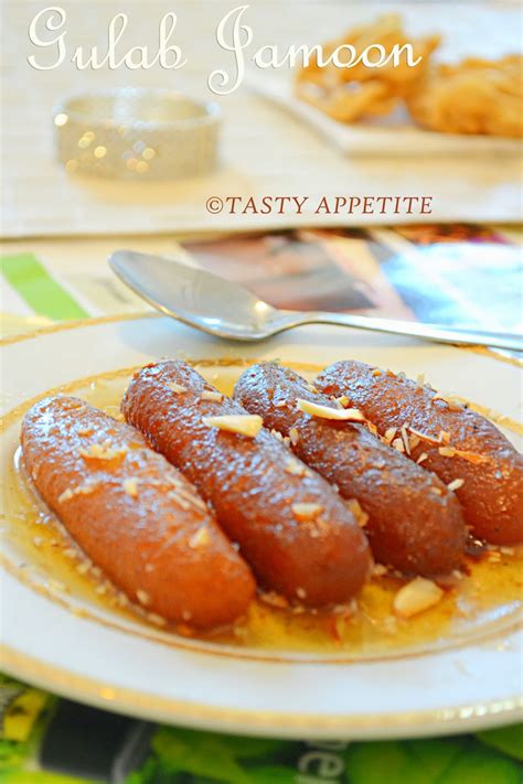 Happy Diwali / How to make Gulab Jamun / Step-by-Step Recipe / Easy Diwali Sweets: