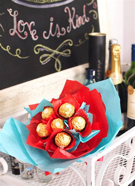 Ferrero Chocolate Bouquet for Valentine's {Tutorial} - Ting and Things