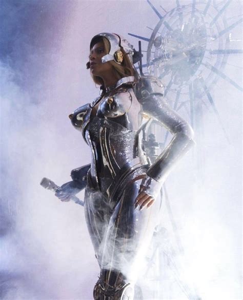 Beyoncé in Custom Mugler Robot Suit @ Renaissance World Tour