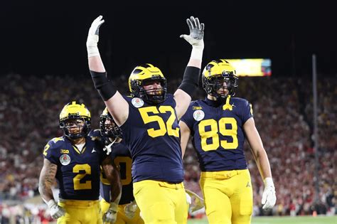 Michigan’s Rose Bowl win draws massive viewership for ESPN - mlive.com