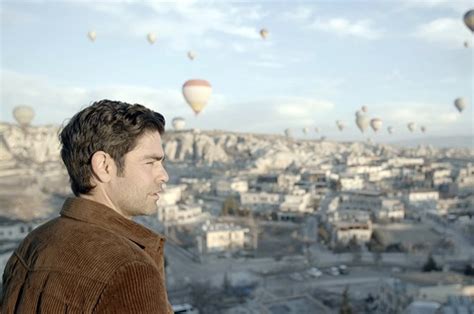 US actor Adrian Grenier to host TRT documentary on climate change | TR Daily News