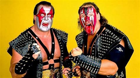 The Warlord praises WWE tag team legends Demolition [Exclusive]