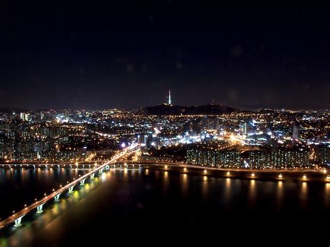 File:Seoul at night from 63 building.jpg - Wikimedia Commons