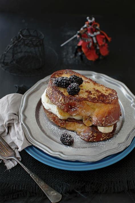 Challa French Toast With Chocolate Hazelnut Spread, Caramelised Bananas And Blackberries ...