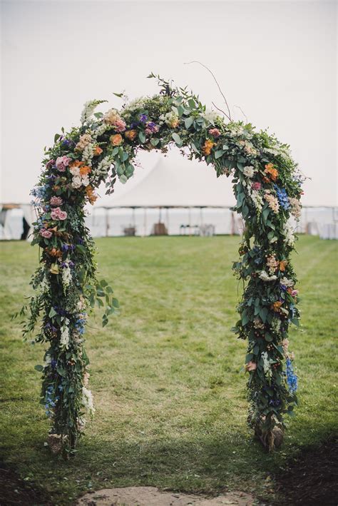 Lush Garden-Inspired Wedding Arch