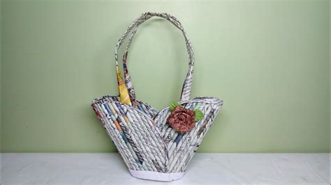 Making Basket from Newspaper ll Newspaper basket ll Newspaper crafts ll Best out of waste - YouTube