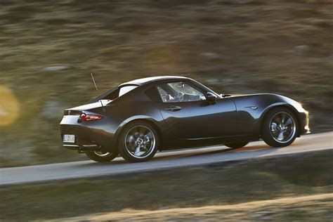 Mazda MX-5 RF | Reviews, Test Drives | Complete Car