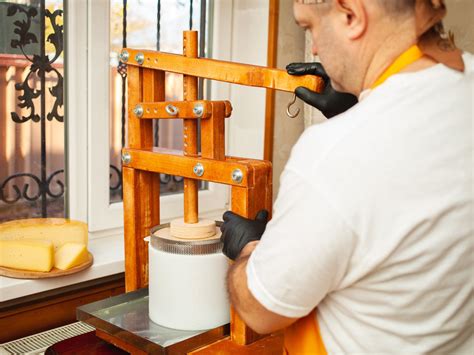 15 Essential Pieces Of Equipment For Home Cheesemaking (2023)