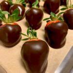 Chocolate Covered Strawberries - The Chocolate Truffe