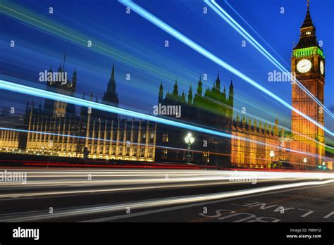 Houses of Parliament at night Stock Photo - Alamy