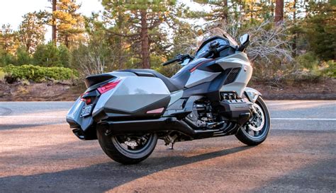 New 2022 Honda Gold Wing Tour Review | MotoReview