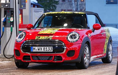 2016 MINI JCW Convertible Spotted Nearly Camo-Free - autoevolution